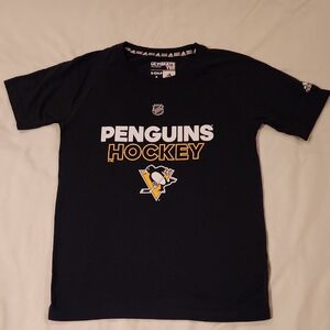 Adidas Black Penguins Hockey Tee Size Small 8